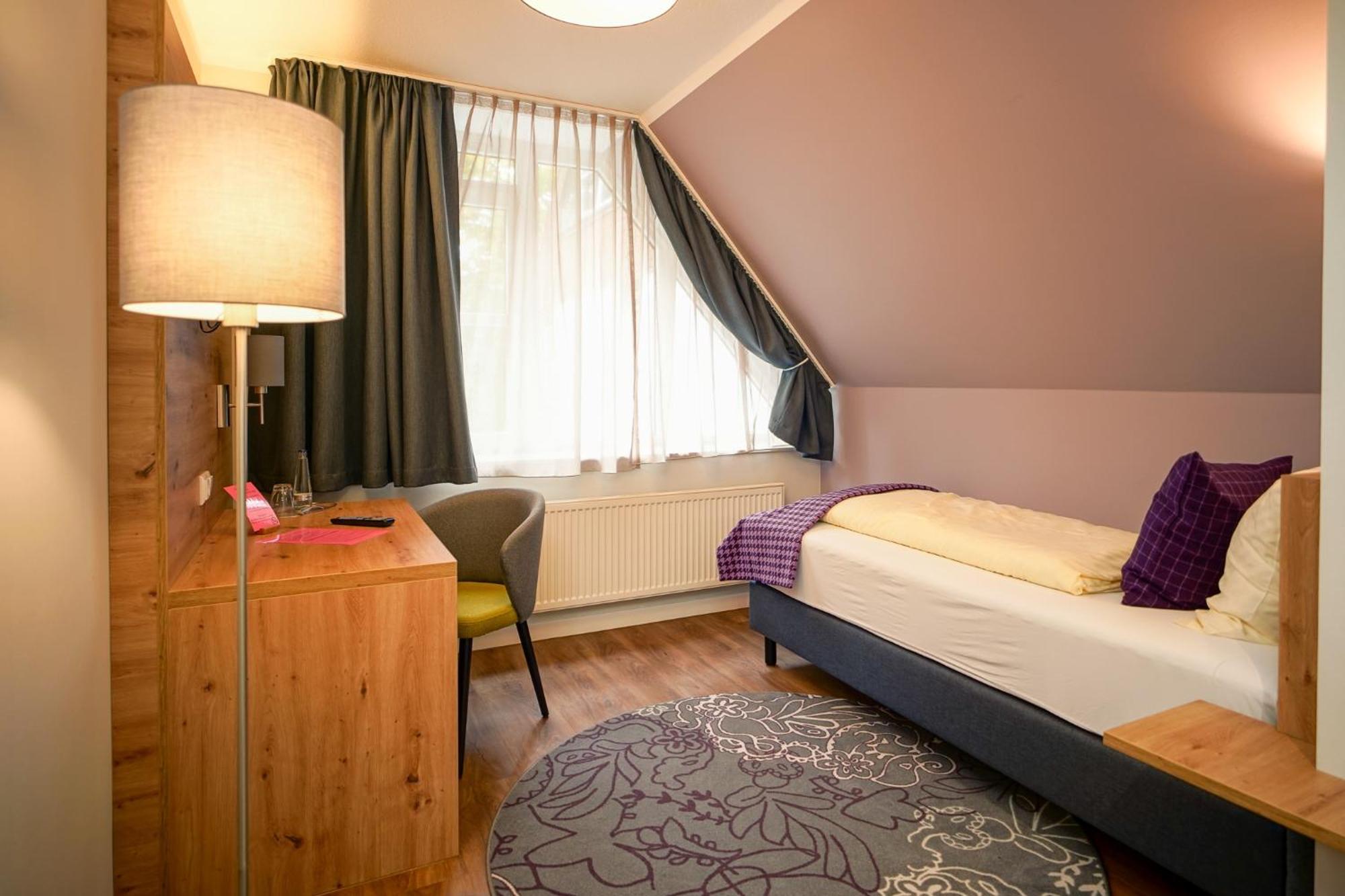 Hotel Lindenhof Μπίλεφελντ Εξωτερικό φωτογραφία