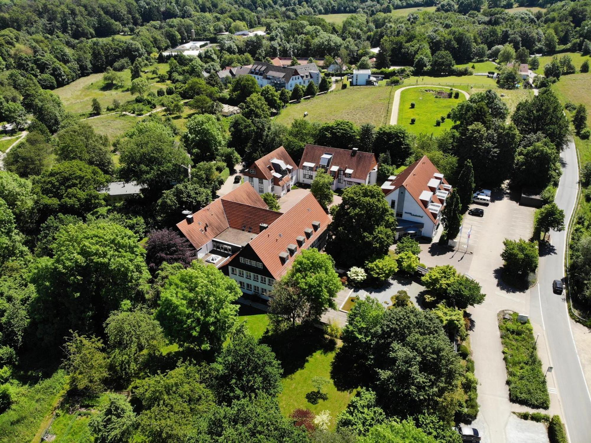 Hotel Lindenhof Μπίλεφελντ Εξωτερικό φωτογραφία