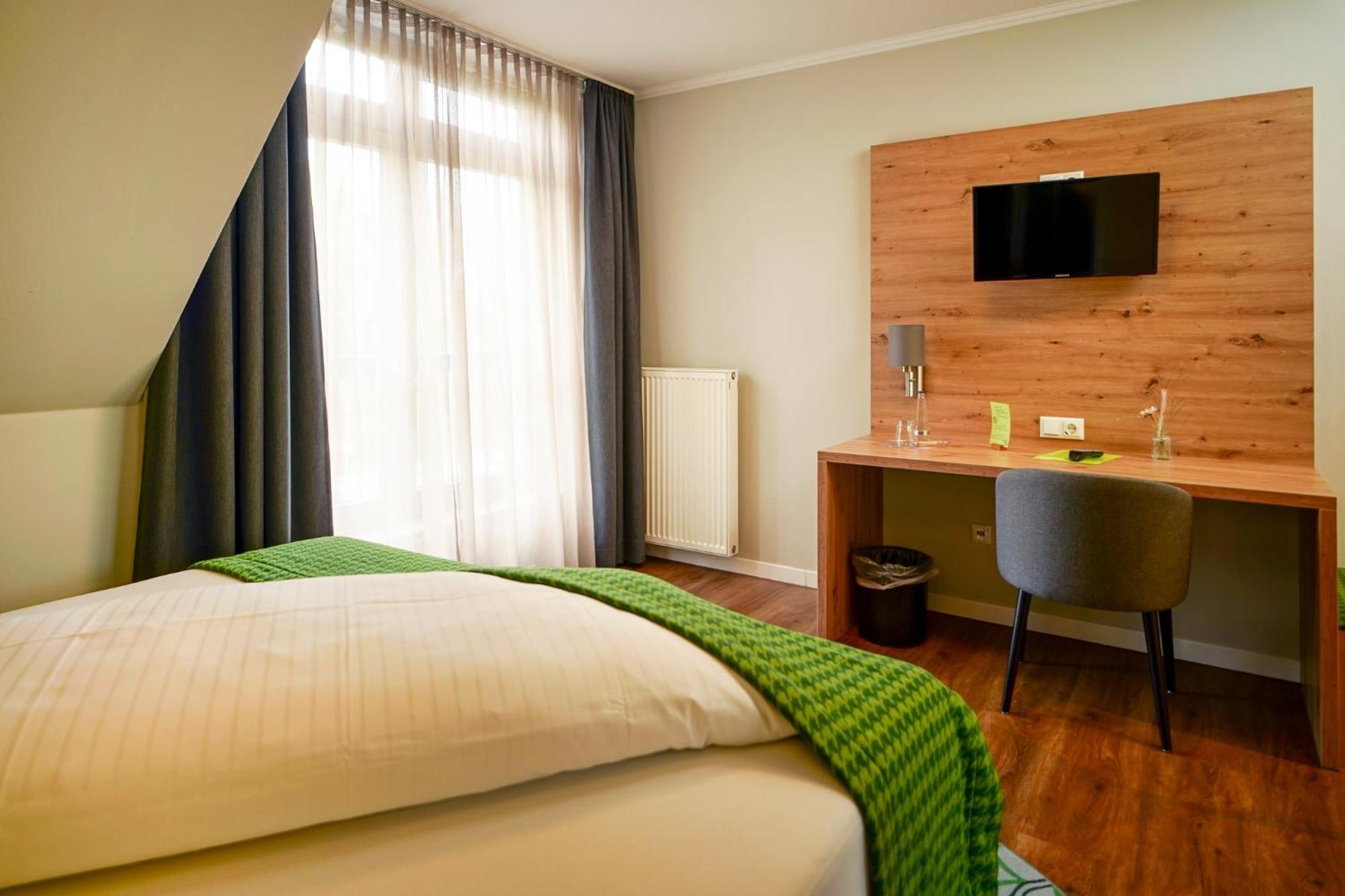 Hotel Lindenhof Μπίλεφελντ Εξωτερικό φωτογραφία